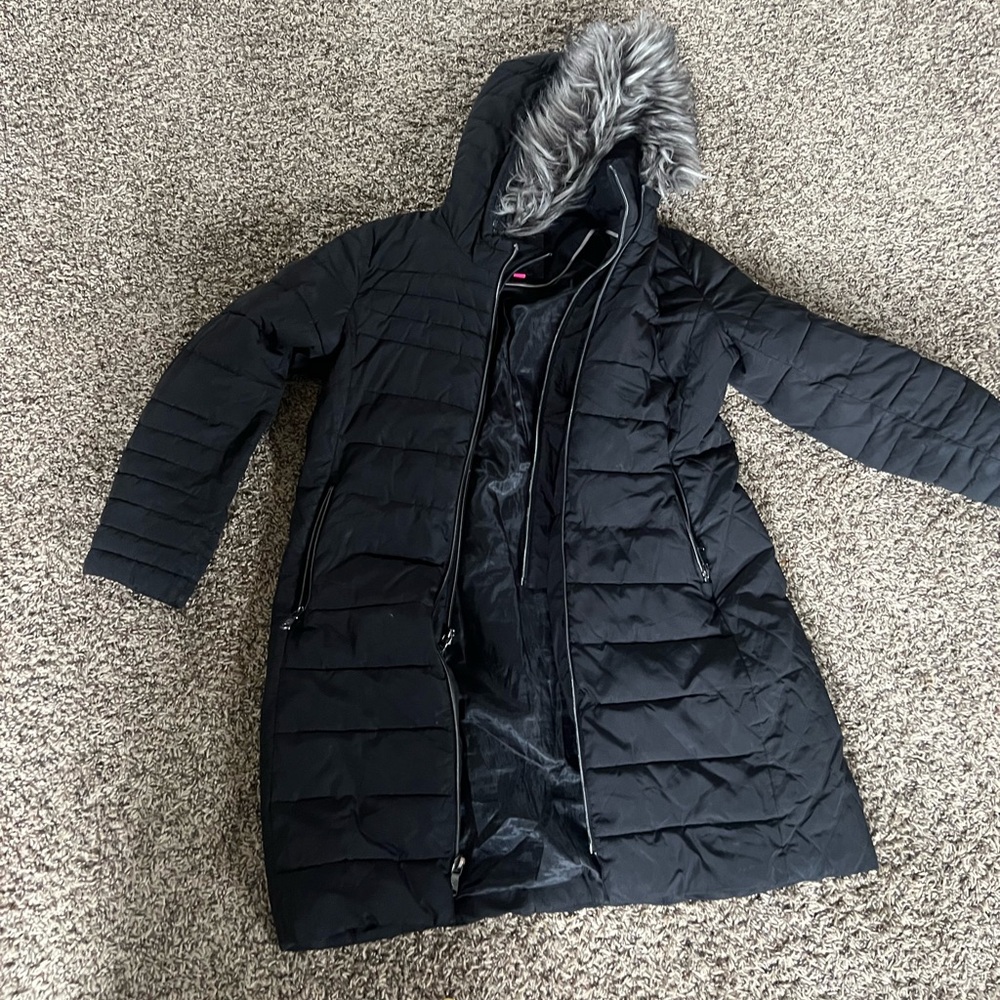 Vince Camuto large winter jacket.